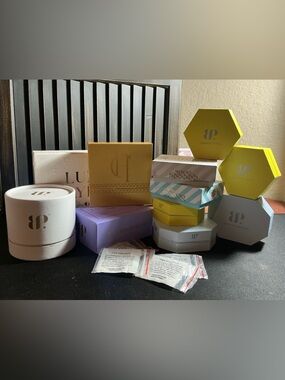 Surprise bundle of Bomb Party 10 items!!!